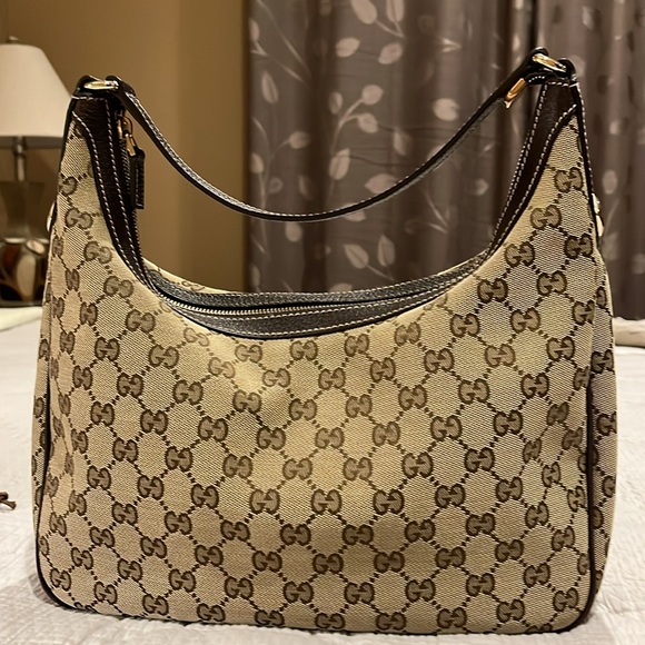 Authentic Gucci monogram hobo bag in perfect condition like brand new - Picture 15 of 16